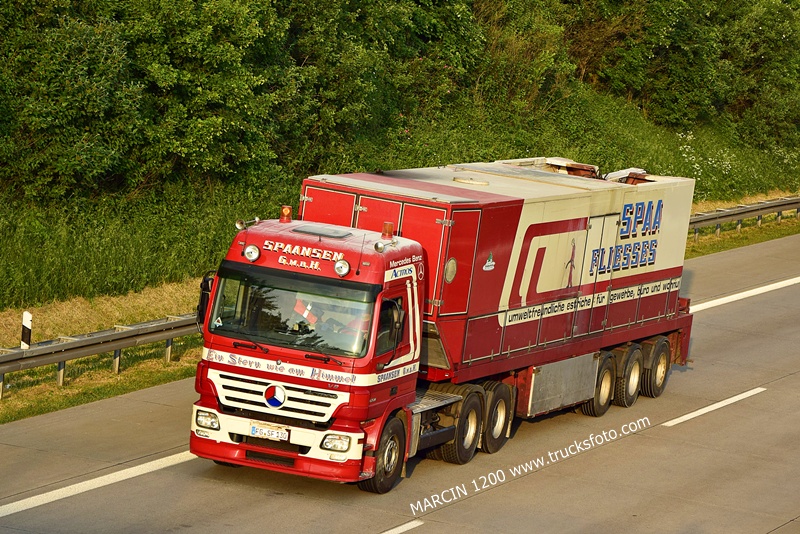 _DSC9821 Spaansen-crop-ACTROS MP2.JPG
