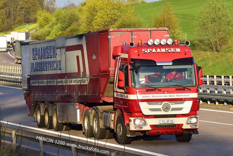 _DSC2579 SPAANSEN-crop-ACTROS MP3.JPG