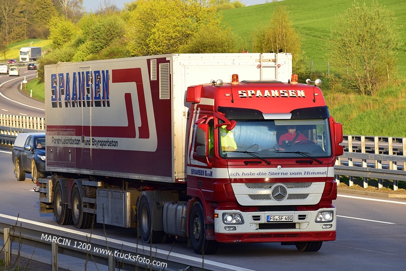 _DSC2553 SPAANSEN-crop-ACTROS MP3.JPG