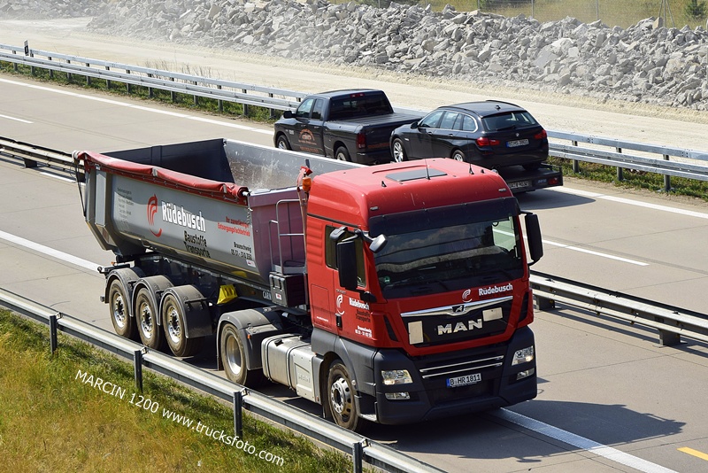 _DSC9095 Rudebusch-crop-MAN TGX.JPG