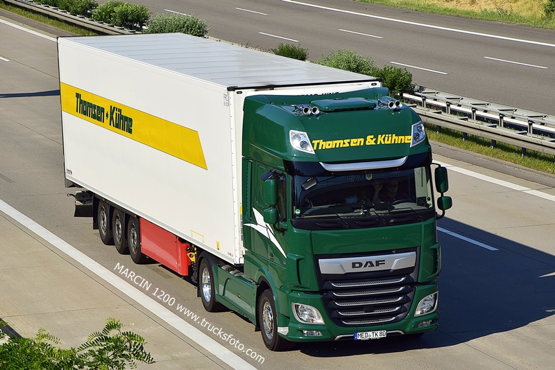 _DSC9352 THOMSEN-crop-DAF XF 106 II.JPG