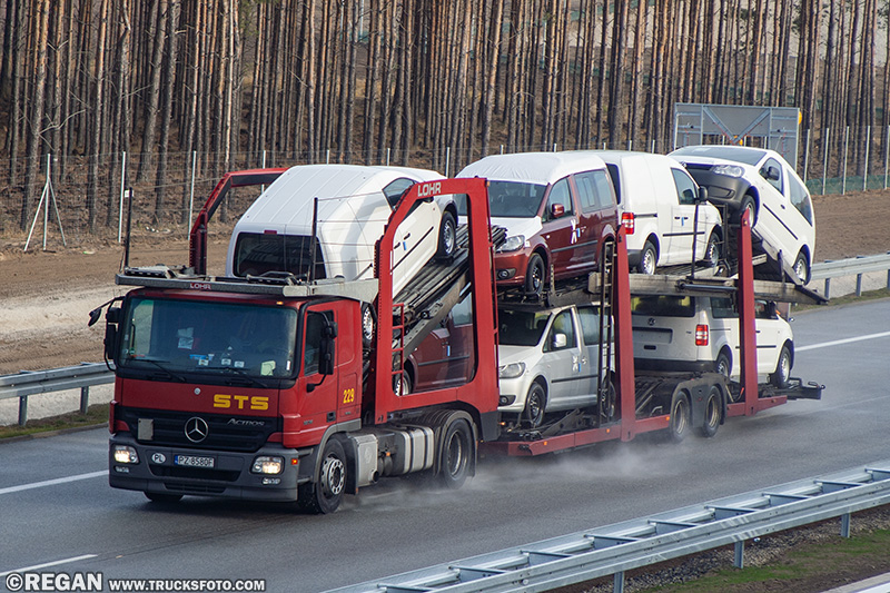 Mercedes-Benz Actros MP2 - STS 229.jpg