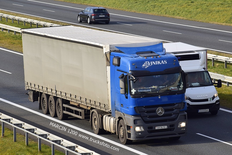 _DSC1152 VINIKAS-crop-ACTROS MP3.JPG