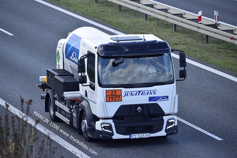 _DSC2547 JUNATRANS-crop-Renault Trucks D 2025.JPG