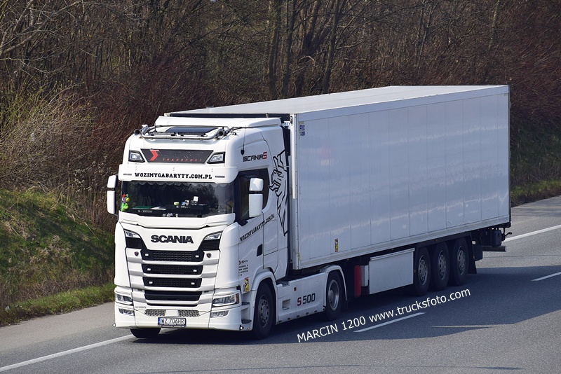 SKY TRANSPORT-crop-SCANIA S.JPG