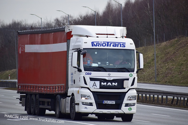 _DSC00011 (2828) RIOTRANS-crop-MAN TGX.JPG