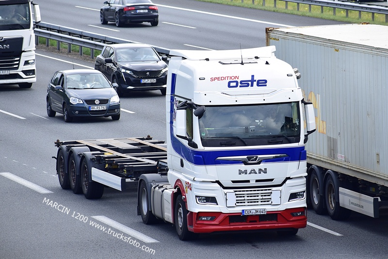 _DSC8843 OSTE SPEDITION-crop-MAN TGX II.JPG