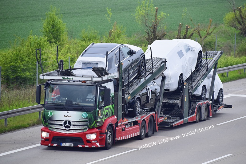 _DSC3899 STOBART-crop-ACTROS.JPG