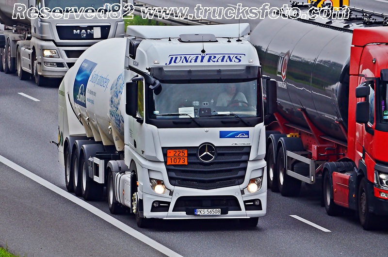 DSC_4536 JUNATRANS.JPG