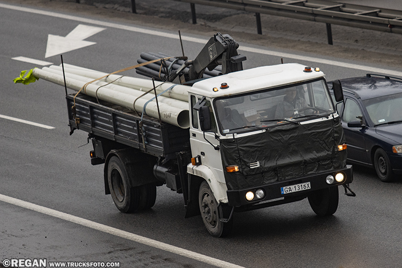 Star 200 kominiarka.jpg