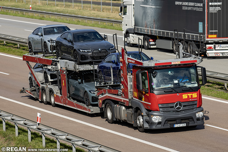 Mercedes-Benz Actros - STS 798.jpg