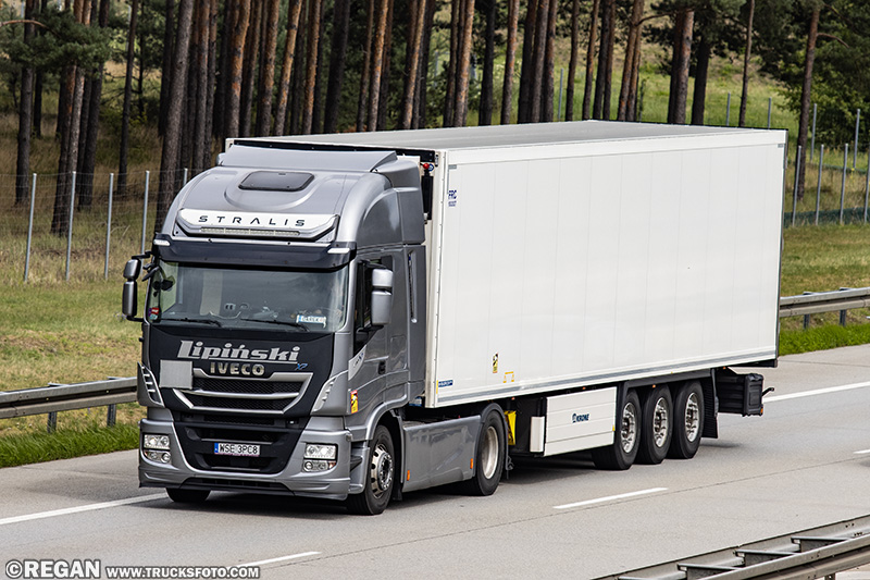 Iveco Stralis XP - Lipiński.jpg