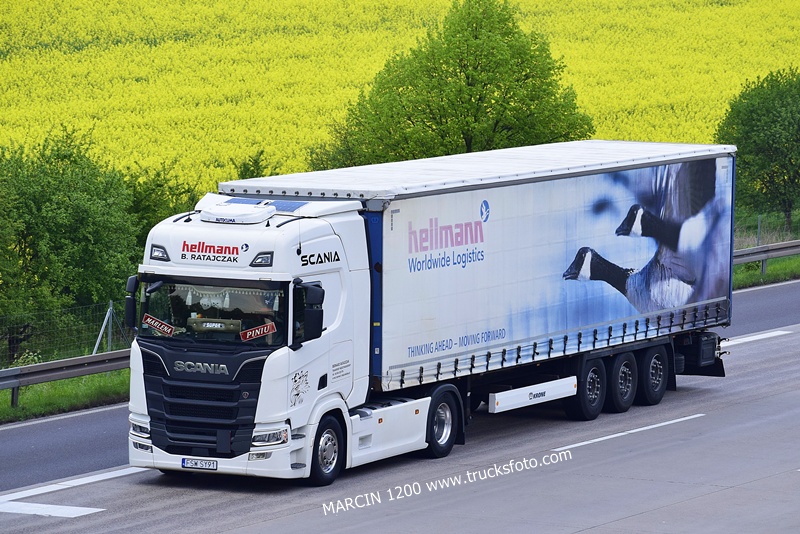 _DSC5169 HELLMANN B.RATAJCZAK-crop-SCANIA R NG.JPG