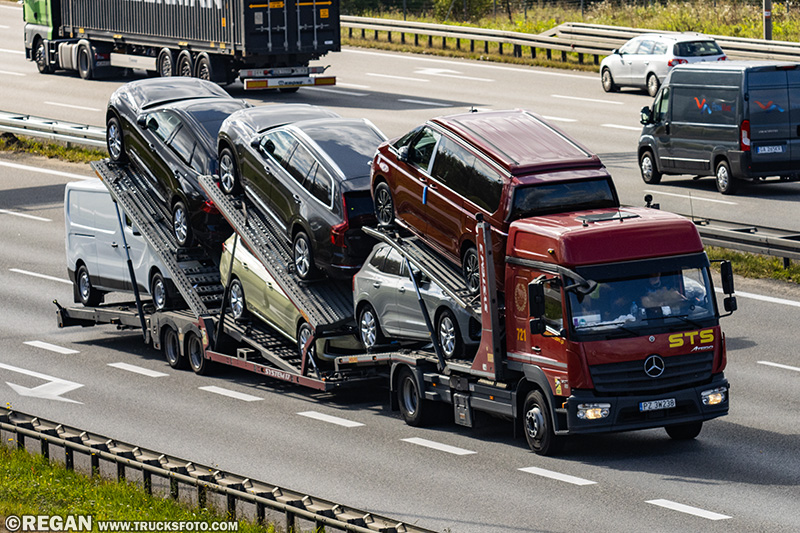 Mercedes-Benz Atego - STS 721.jpg