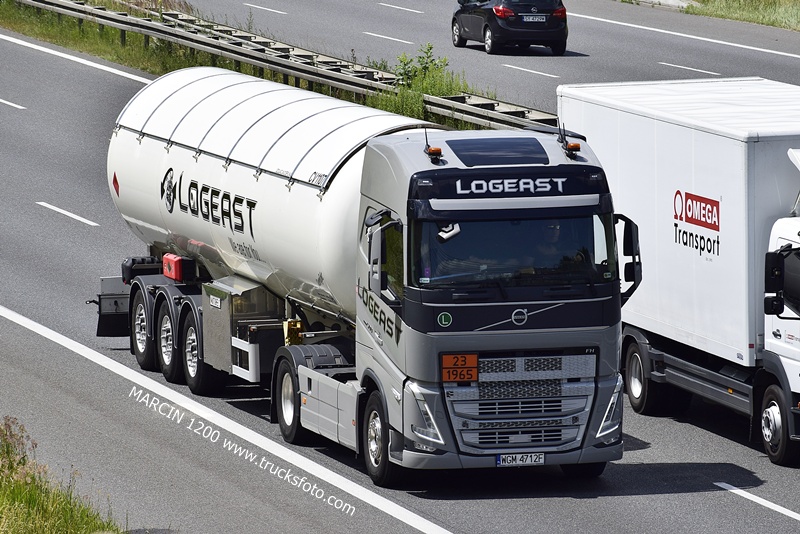 _DSC5002 LOGEAST-crop-VOLVO FH5.JPG