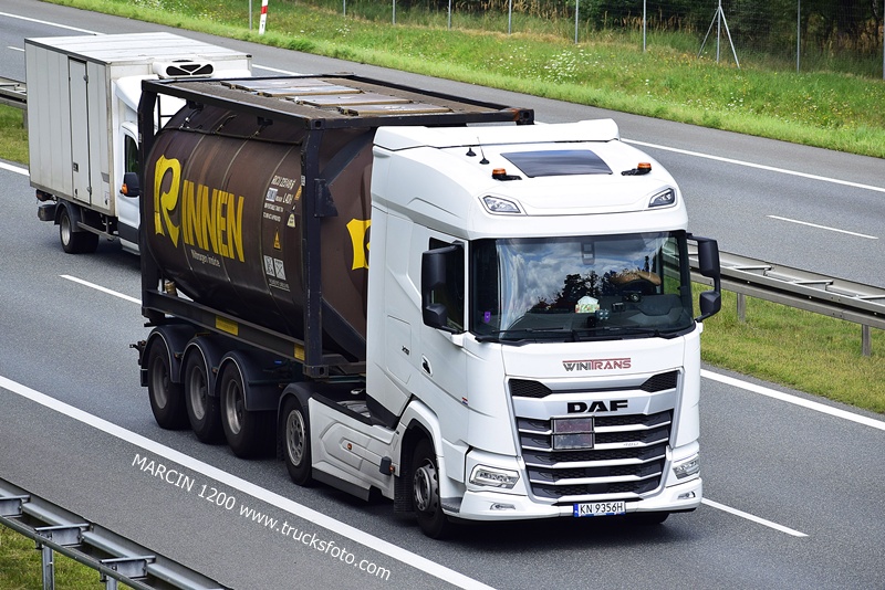 _DSC00011 (1311) WINITRANS-crop-DAF XG.JPG