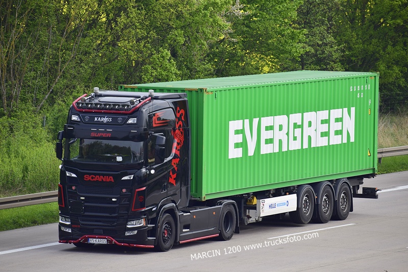 _DSC4626 KAROSS-crop-SCANIA S500.JPG