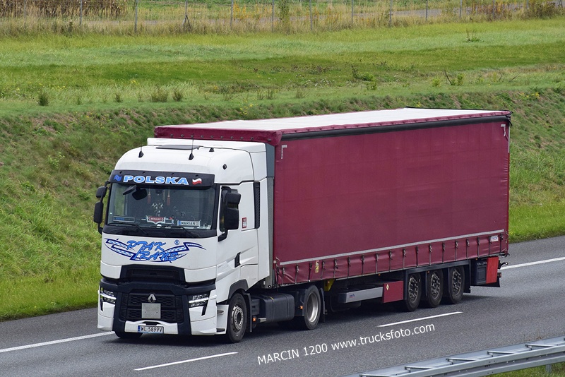 _DSC3038 PTAK TRANS-crop-RENAULT RANGE-T EVO.JPG