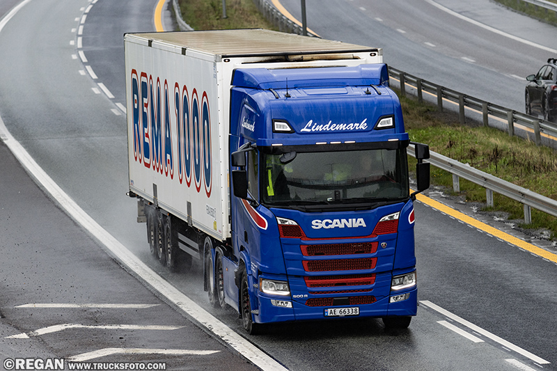 Scania 500R - Lindemark Rema1000.jpg