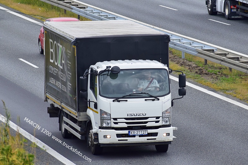 ISUZU-crop-ISUZU P75.JPG