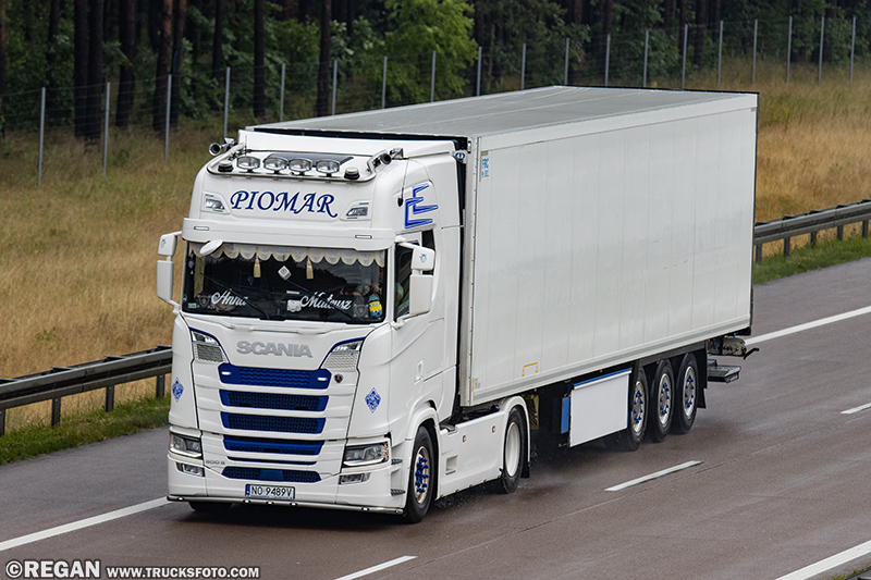 Scania 500S Piomar.jpg