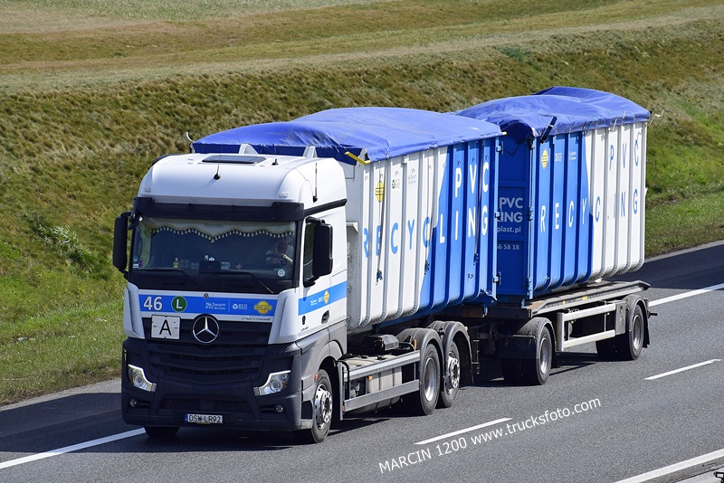 _DSC5028 METAL-PLAST-crop-ACTROS MP5.JPG