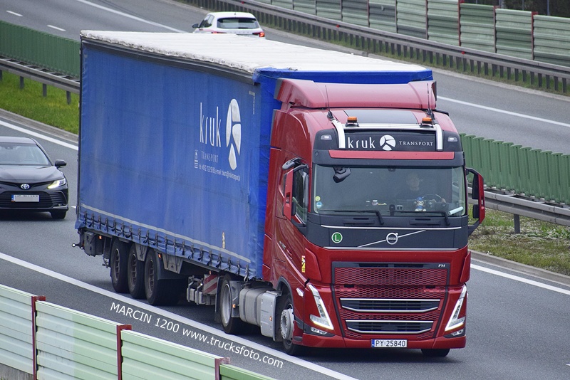 KRUK (2)-crop-VOLVO FH5.JPG