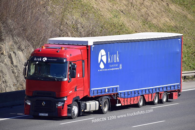 KRUK-crop-RENAULT RANGE-T EVO.JPG