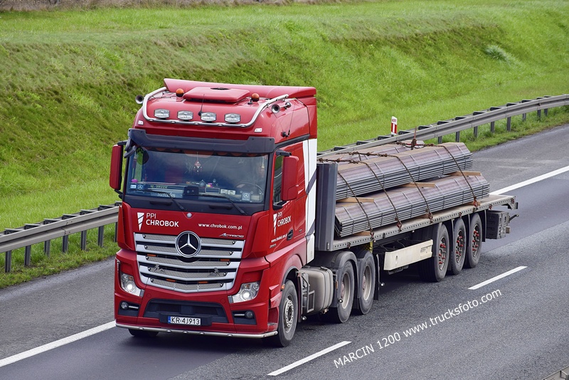 _DSC5311 CHROBOK-crop-ACTROS MP4.JPG