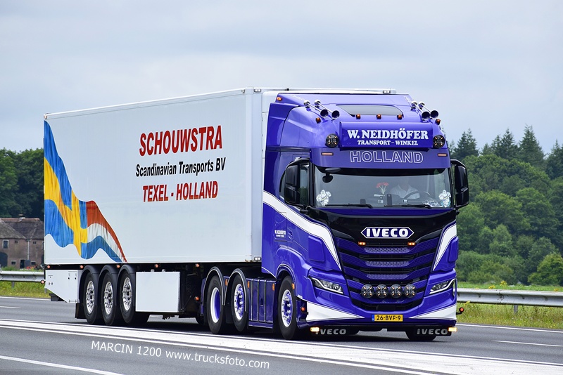 _DSC0176 W.NEIDHOFER-crop-IVECO S-WAY.JPG