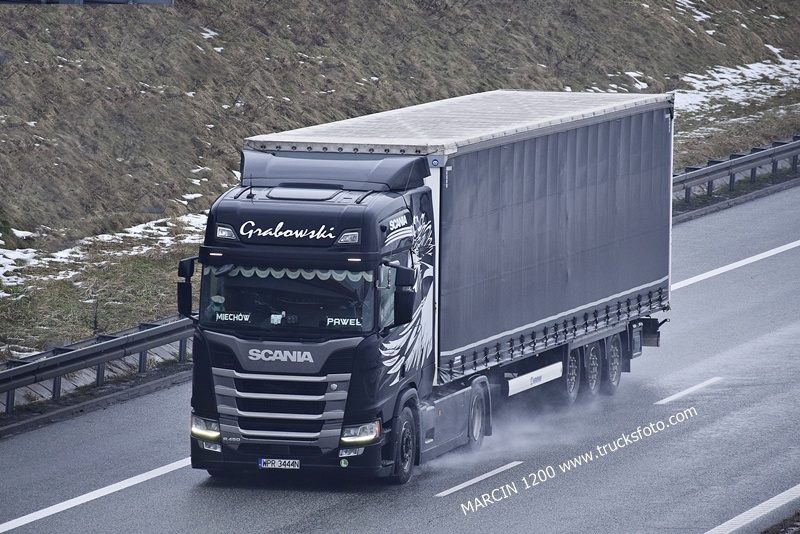 _DSC00011 (2724) GRABOWSKI-crop-SCANIA R450 NG.JPG