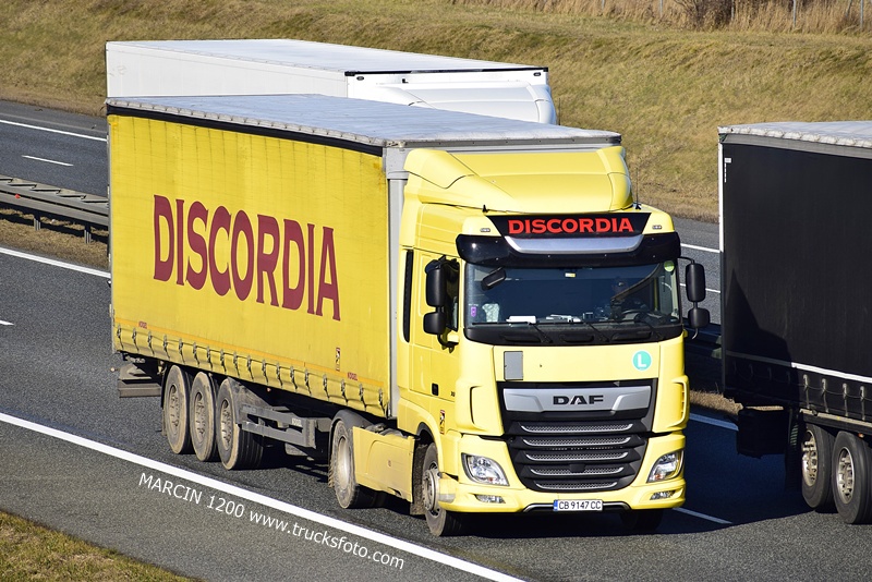 _DSC2164 DISCORDIA-crop-DAF XF 106 II.JPG