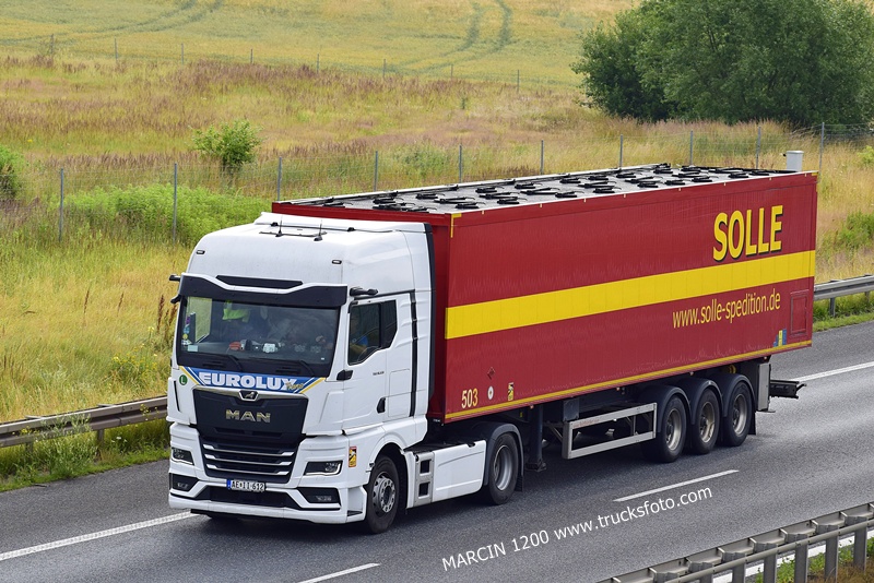 EUROLUX (3)-crop-MAN TGX II.JPG