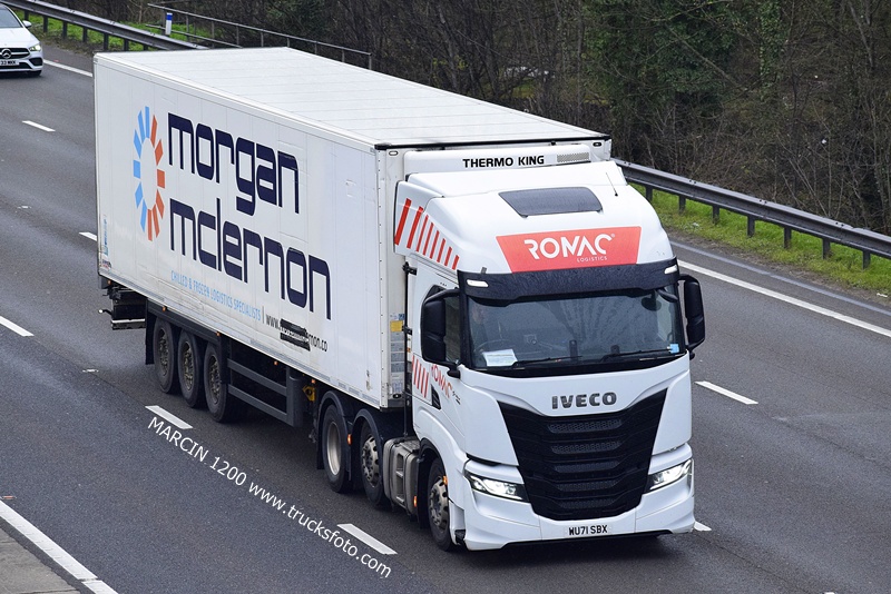 _DSC0113-crop-Romac Logistics Ltd-IVECO S-WAY.JPG