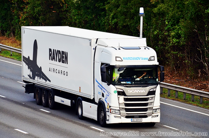 DSC_7157 HARIZANOV TRANS.JPG