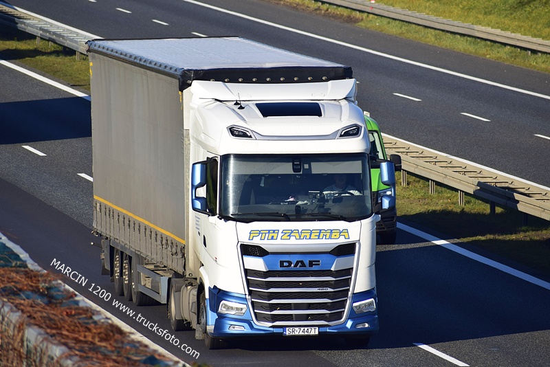 _DSC3812 PTH Zaremba-crop-DAF XF.JPG