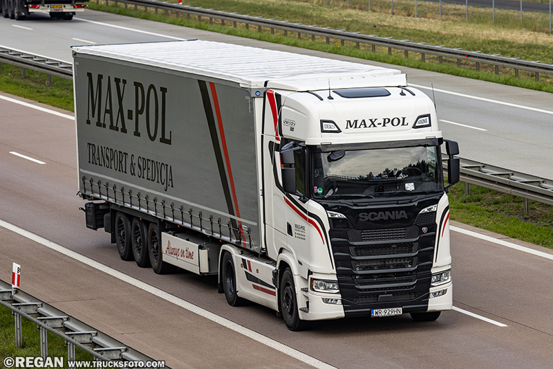 Scania Super - Max-Pol.jpg