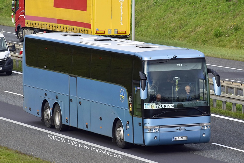 _DSC3133 AUTOBUS VAN HOOL-crop-----.JPG