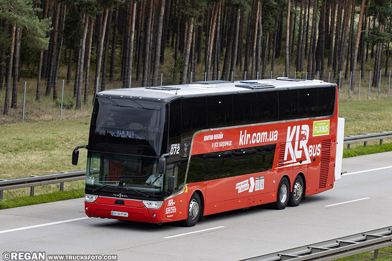 Van Hool TDX27 Astromega KLR Bus.jpg