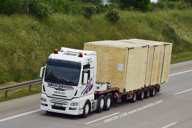 _DSC0230 KOCH-crop-MAN TGX.JPG