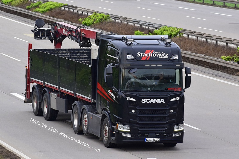 _DSC5403 THOMAS STACHOWITZ SPEDITION-crop-SCANIA R NG.JPG