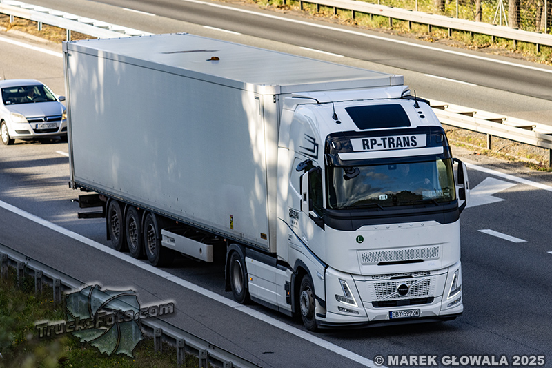 Volvo FH Aero RPTrans.jpg