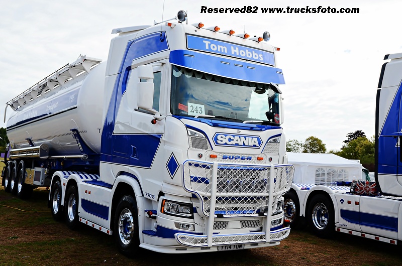 DSC_4661 Tom Hobbs.JPG