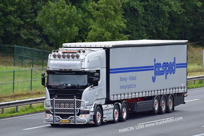 _DSC8550 R.SCHAAPMAN TRANSPORT-crop.JPG