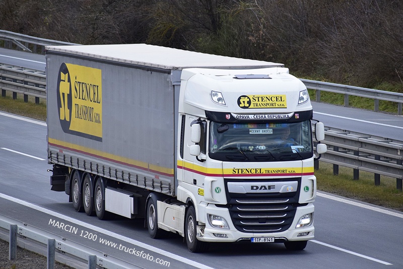 _DSC0737 STENCEL TRANSPORT-crop-DAF XF 106 II.JPG