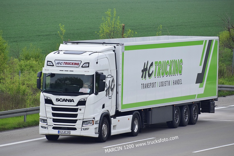 _DSC4076 HC TRUCKING-crop-SCANIA R500.JPG