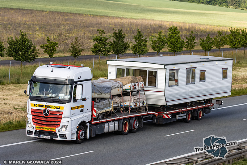 Mercedes-Benz Actros 2545.jpg