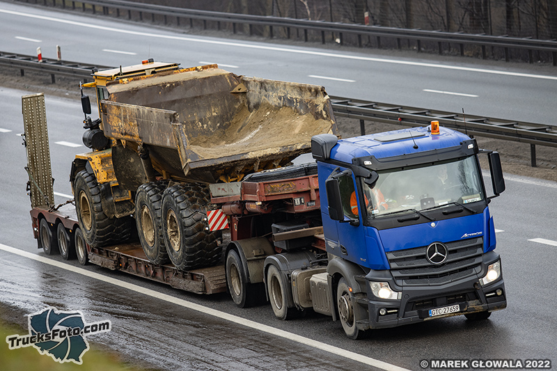 Mercedes-Benz Actros 1842.jpg