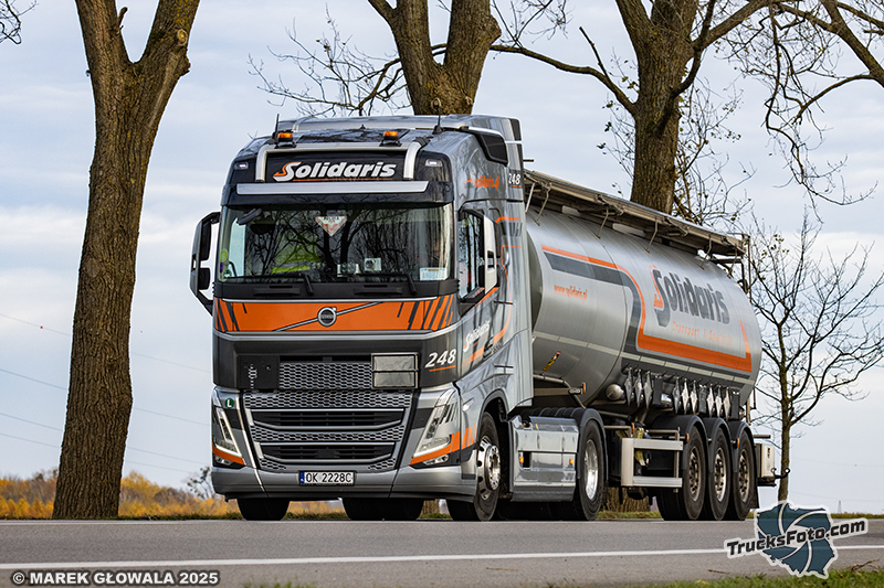 Volvo FH5 - Solidaris 248.jpg
