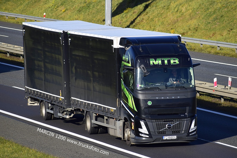 _DSC5063 MTB-crop-VOLVO FH AERO.JPG